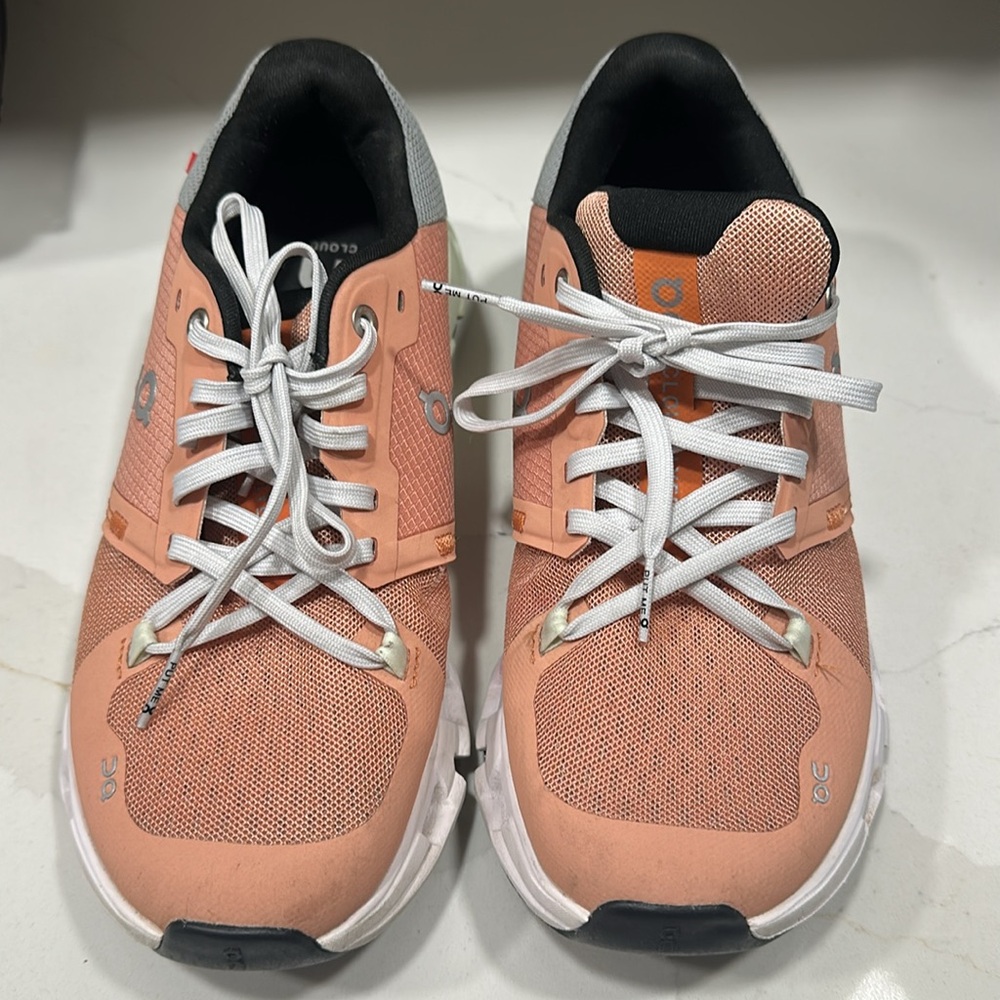 On Running Peach and White Women's Sneakers - Picture 2 of 10